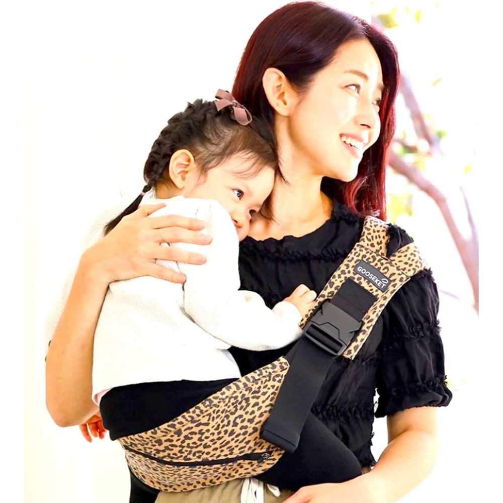 Gooseket Toddler Carrier NWT